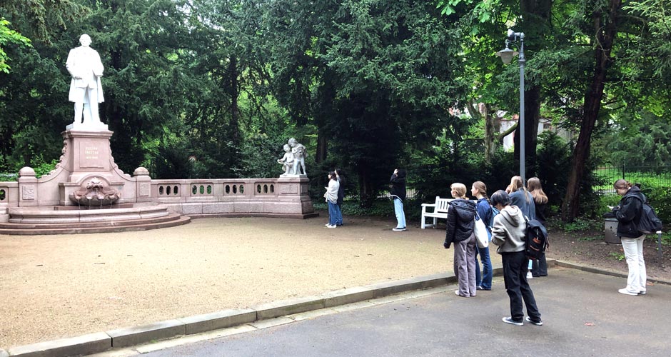 Foto PK Kunst am Gustav Frextag-Denkmal